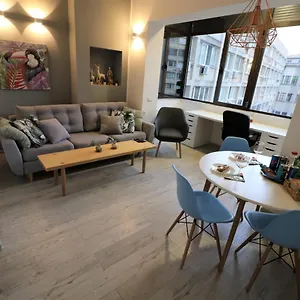 Cozy Novotel Studio - Free Minibar - Quiet & Peace Appartamento